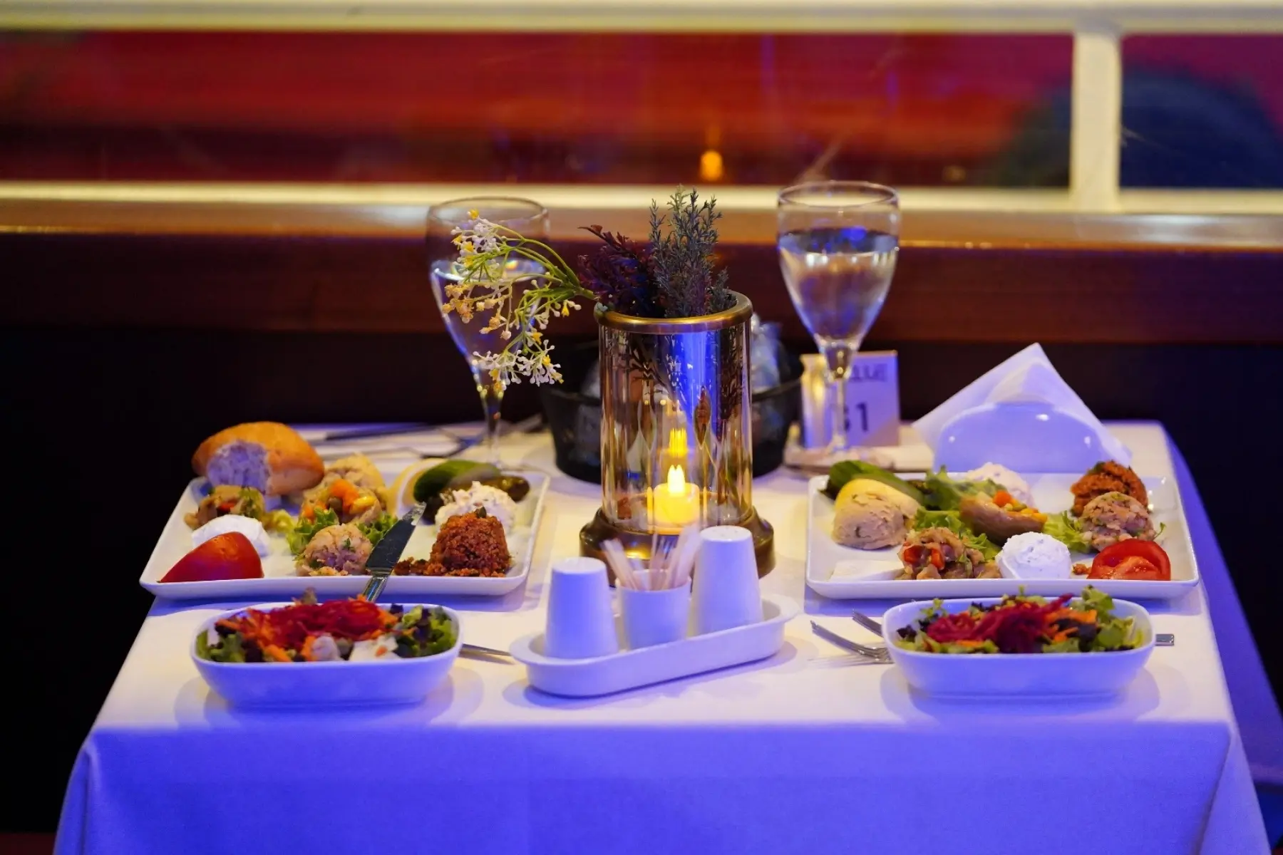 Bosphorus by Night Dinner Cruise