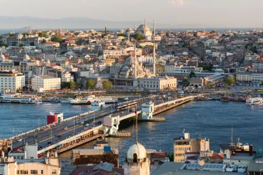 rivate express sightseeing tour visiting Istanbul landmarks