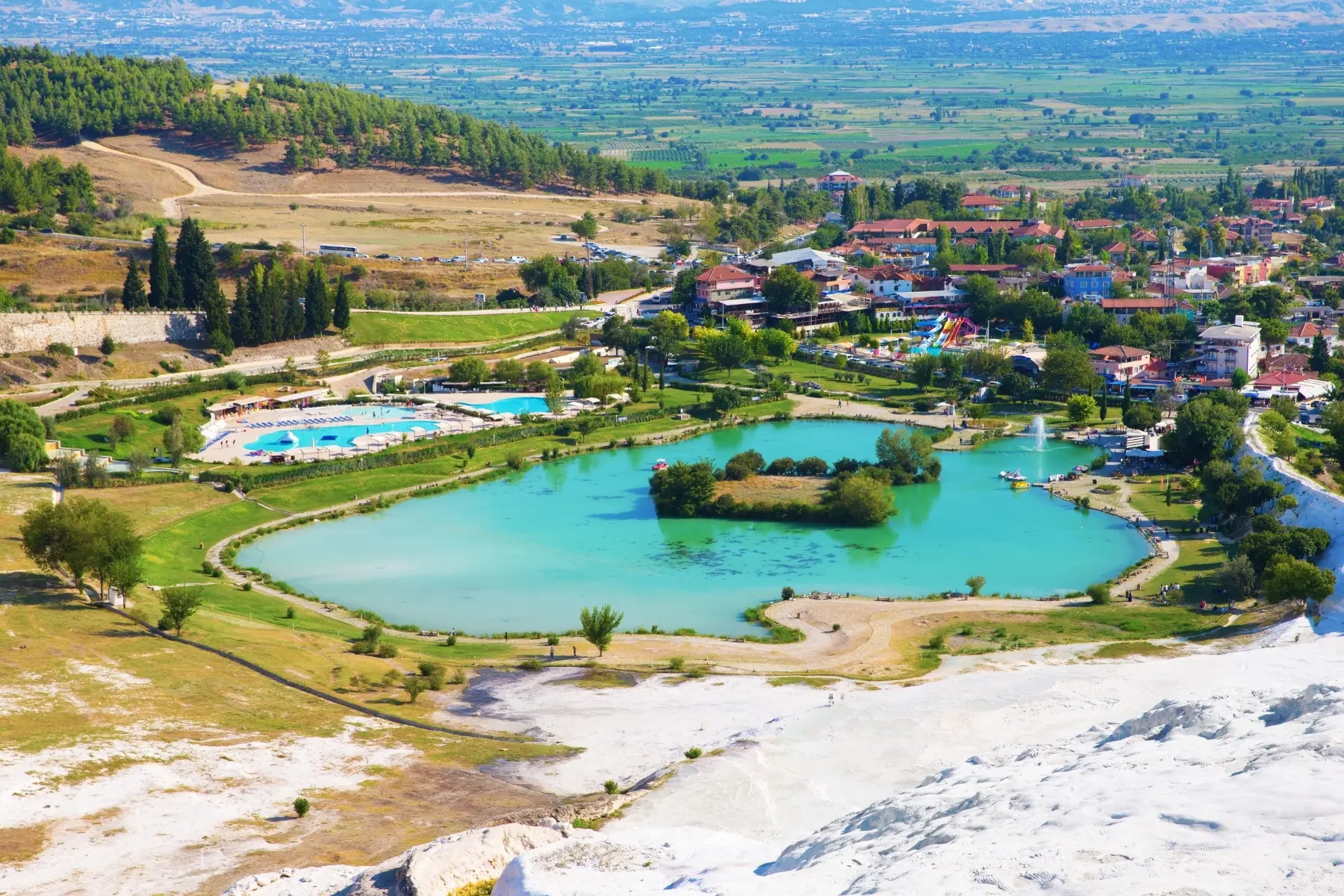 Pamukkale Tour from Kuşadası – A Full Day Trip to Nature & History