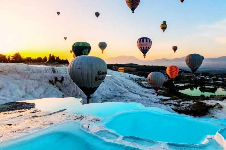 Daily Pamukkale & Hierapolis Tour from Antalya