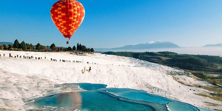 Pamukkale Tour from Kuşadası – A Full Day Trip to Nature & History
