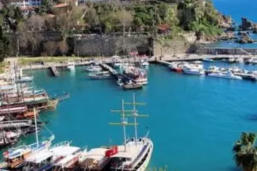 Antalya Old Town (Kaleiçi) Walking Tour